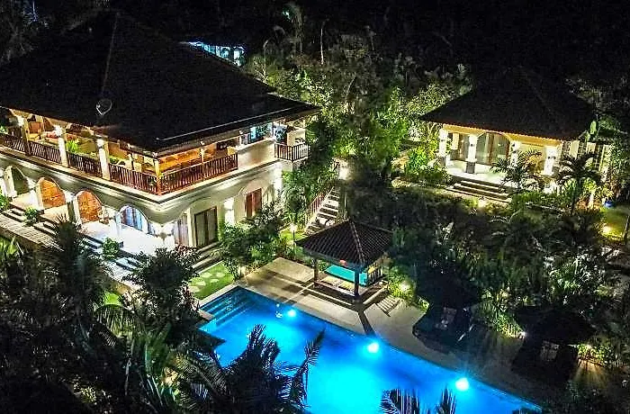 Mata Hari Homestay Panji