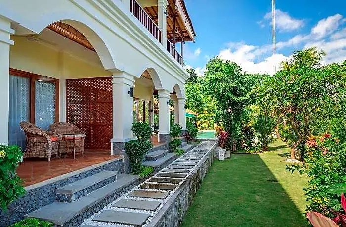 Mata Hari Séjour chez l'habitant Panji